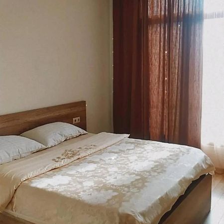 Tikas Home Апартаменты Tbilisi Exterior foto